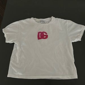 T- shirt gently worn.